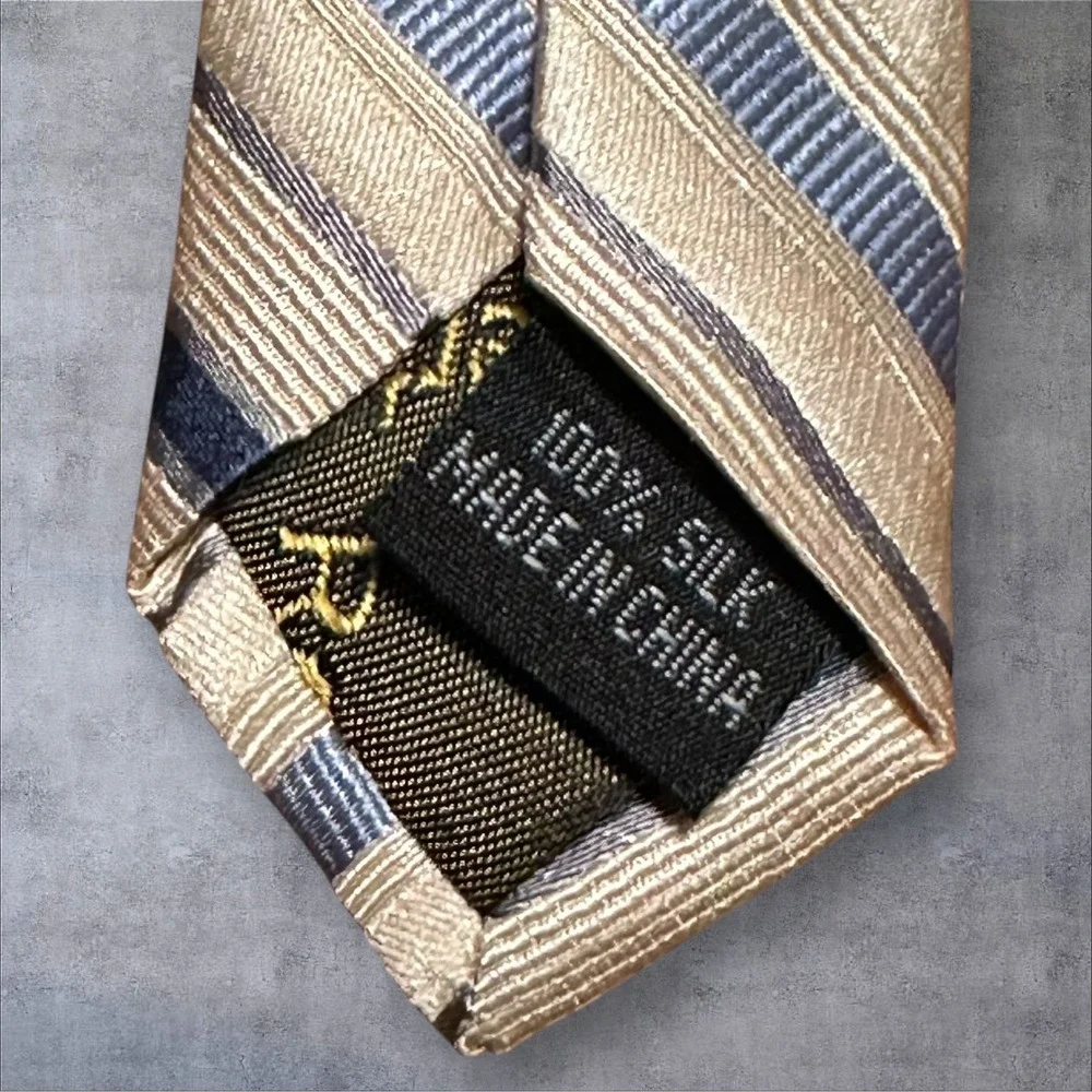 Roberto‎ Villini Silk Tie Blue Pale Yellow Diagonal Stripe 3.75